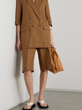 NWT $495 value Bouguessa Linen shorts US 4